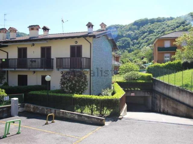 Appartamento in vendita a Sant'omobono Imagna, Lombardia