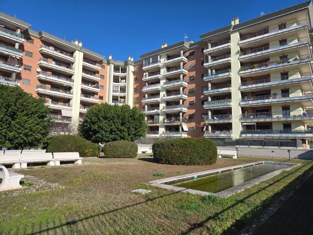 Appartamento in vendita a Parco Leonardo, Roma Capitale