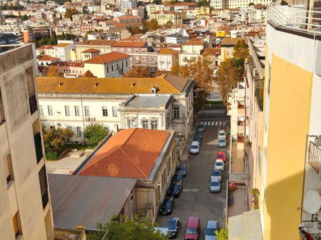Attico in vendita a Nuoro, Sardigna/Sardegna