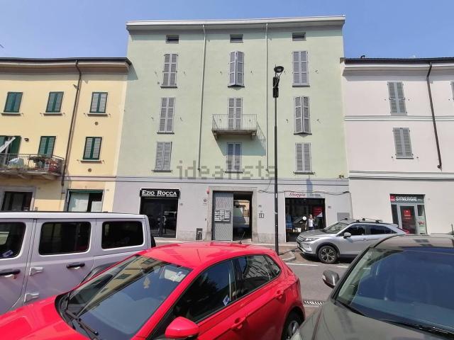 Appartamento in vendita a Pescarenico, Lecco