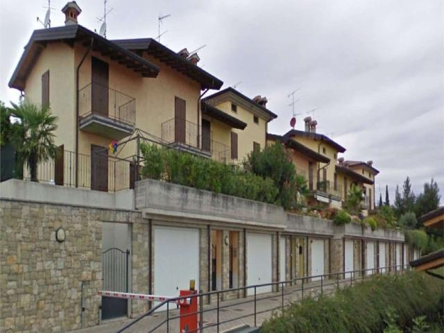 Appartamento in vendita a Lonato, Lombardia