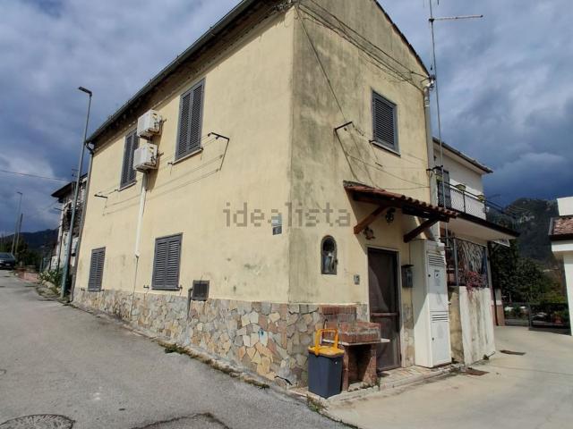 Appartamento in vendita a Rufoli, Salerno