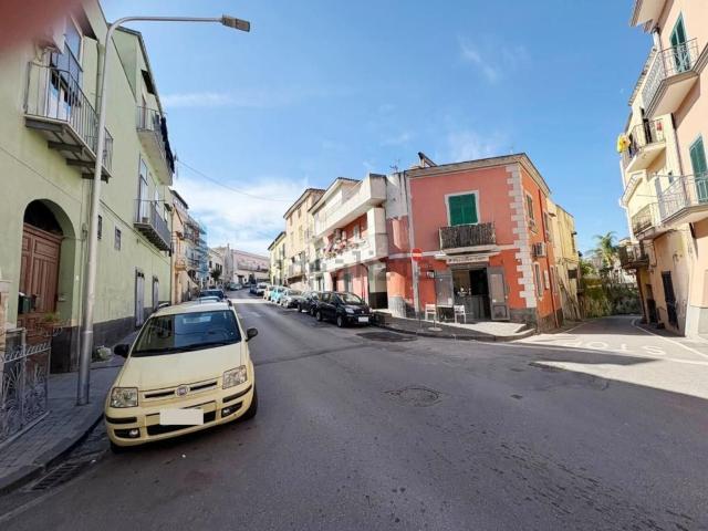 Appartamento in vendita a Sant'anastasia, Campania