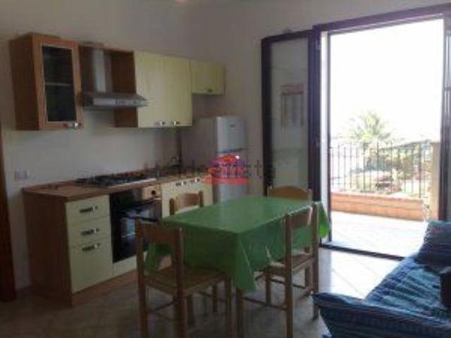 Appartamento in vendita a Piedimonte Etneo, Catania