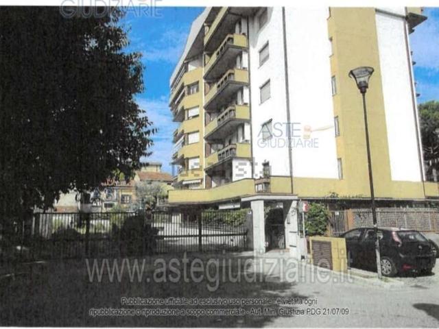 Appartamento in vendita a Prato, Toscana
