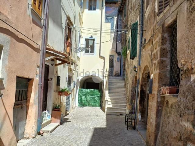 Appartamento in vendita a Faleria, Viterbo