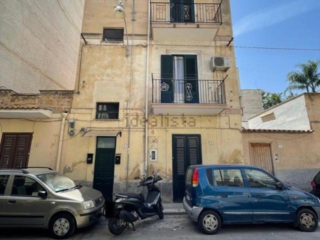 Appartamento in vendita a Arenella, Palermo
