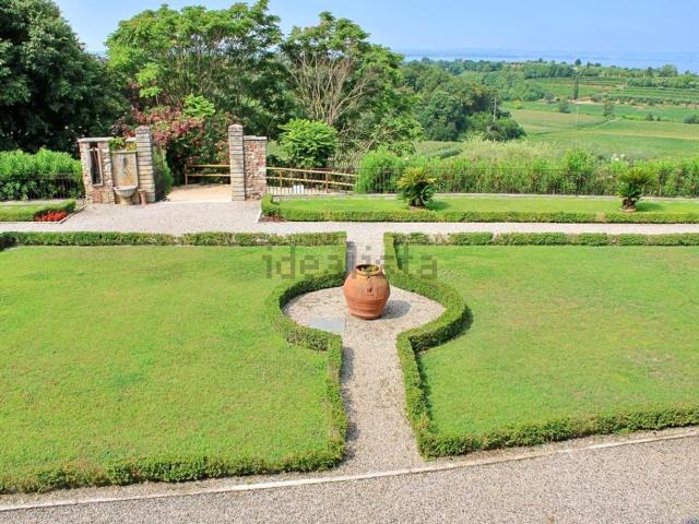 Appartamento in vendita a Lazise, Verona