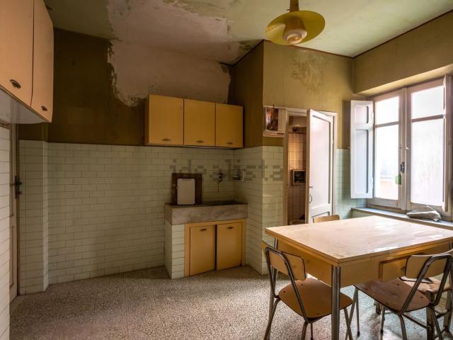 Appartamento in vendita a Canepina, Lazio