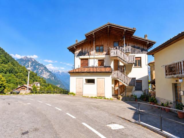 Appartamento in vendita a Monti, Rogno