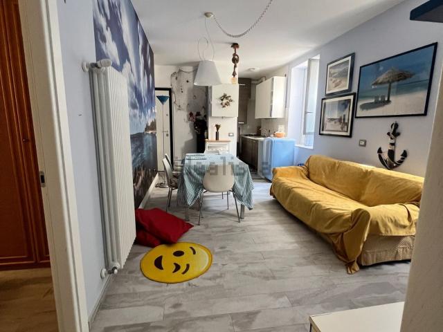 Appartamento in vendita a Spotorno, Liguria