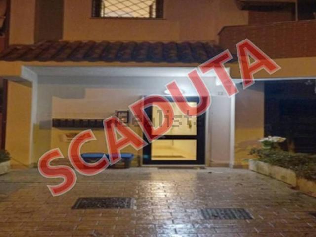 Appartamento in vendita a Sutri, Lazio