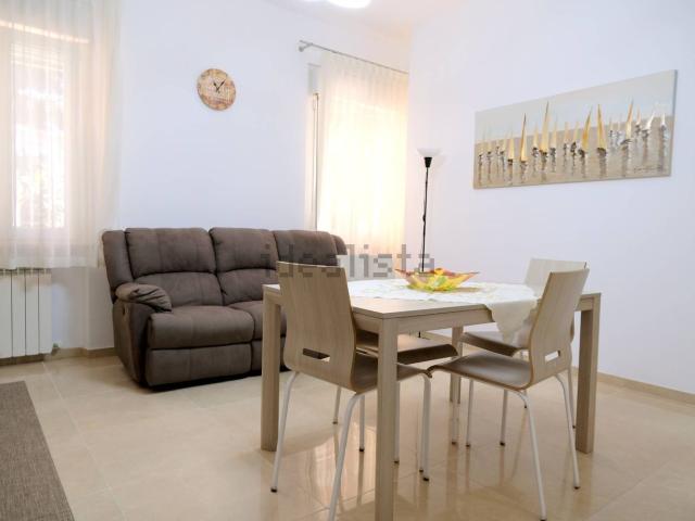 Appartamento in vendita a Sentina, Marche
