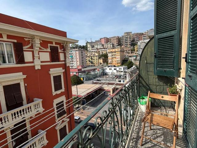Appartamento in vendita a Medio Ponente, Serra Riccò