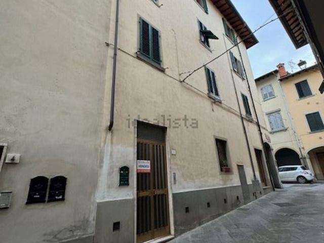 Appartamento in vendita a Pratovecchio Stia, Pratovecchio