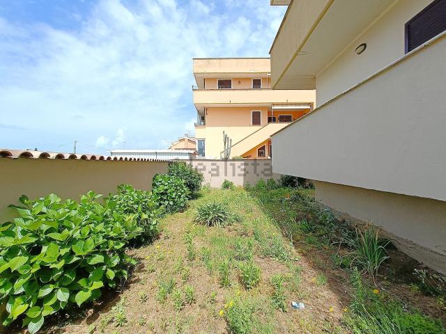 Appartamento in vendita a Tor San Lorenzo, Ardea