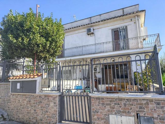 Appartamento in vendita a Tor San Lorenzo, Ardea