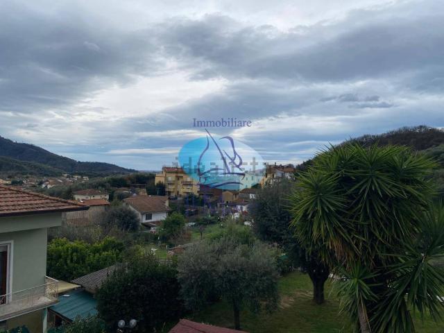Appartamento in vendita a Massarosa, Toscana