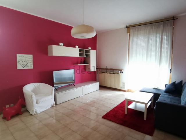 Appartamento in vendita a Corbetta, Lombardia