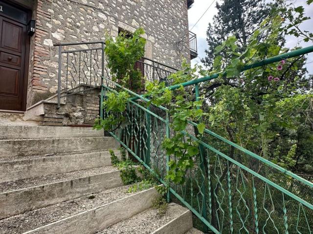 Appartamento in vendita a Arrone, Umbria