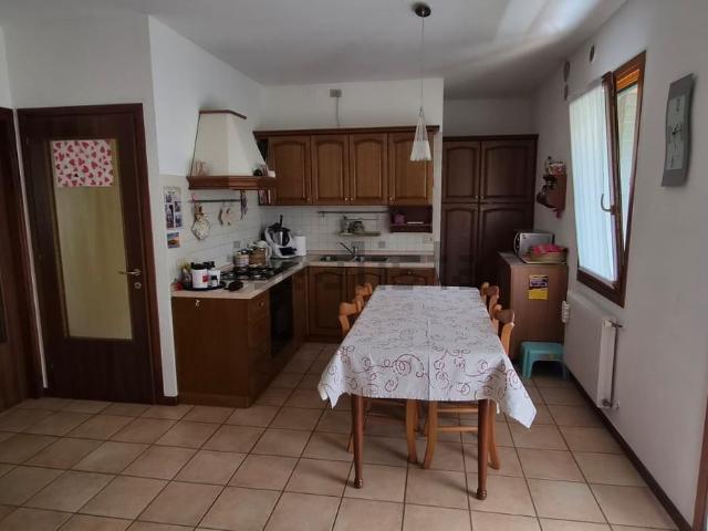Appartamento in vendita a Contea, Montebelluna