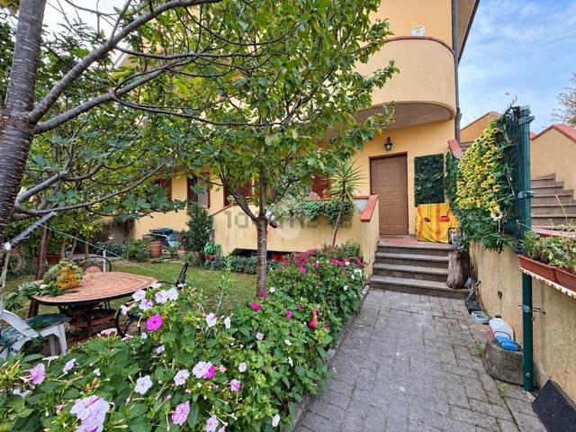 Appartamento in vendita a Vicarello, Collesalvetti