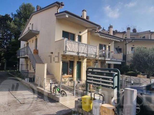 Appartamento in vendita a Trecastelli, Marche