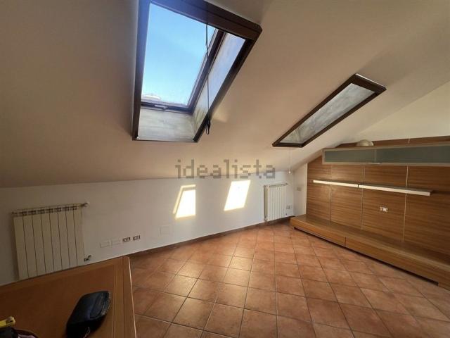 Appartamento in vendita a Corbetta, Lombardia