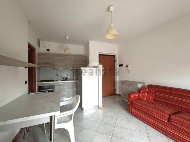 Appartamento in vendita a Sedriano, Lombardia