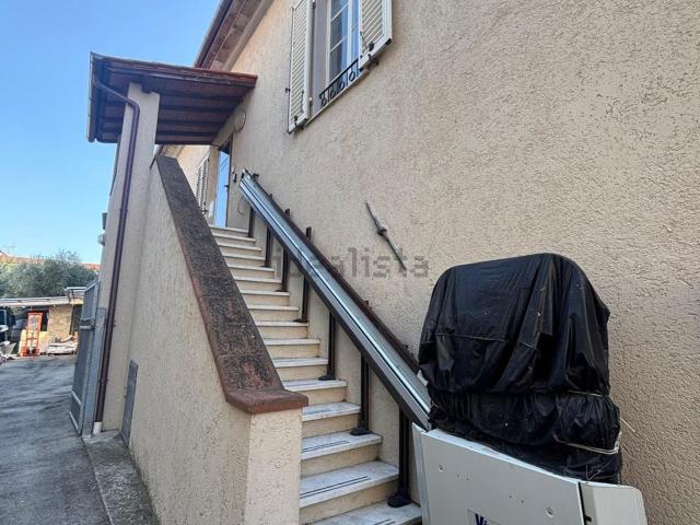 Appartamento in vendita a Querceta, Seravezza