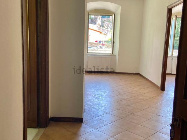 Appartamento in vendita a San Bartolomeo, Roma Capitale