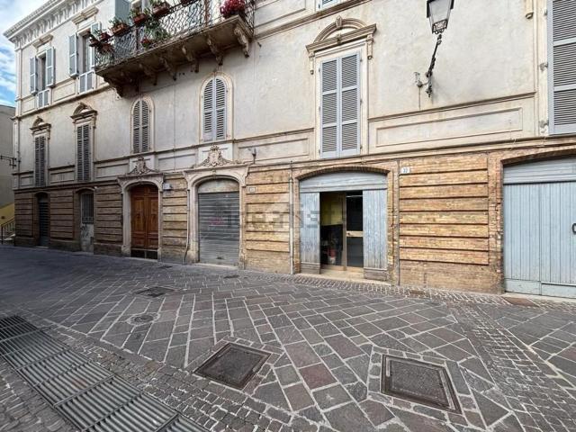 Appartamento in vendita a Atri, Abruzzo