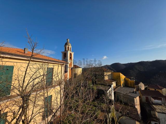 Appartamento in vendita a Borghetto Di Vara, Liguria