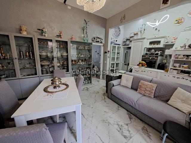 Appartamento in vendita a Cecina, Toscana