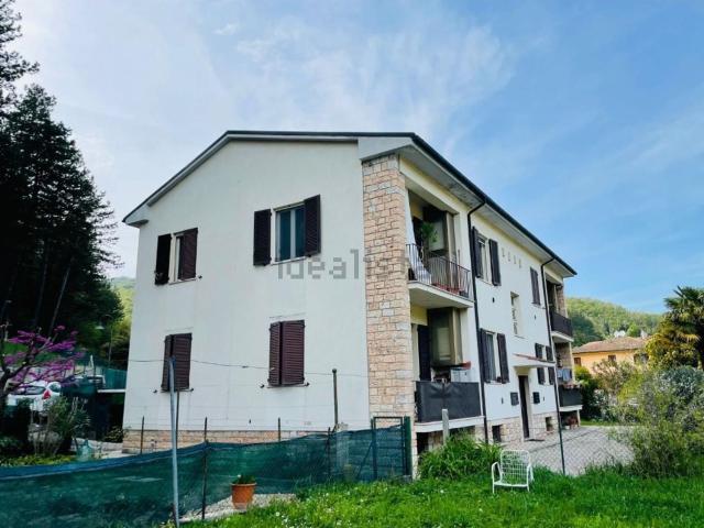 Appartamento in vendita a Valtopina, Umbria
