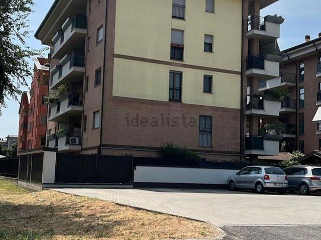 Appartamento in vendita a Quartiere Giardino, Cesano Boscone