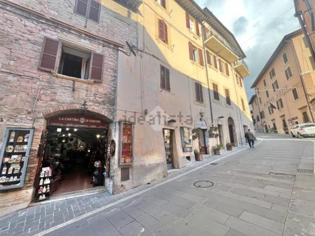 Appartamento in vendita a Assisi, Umbria