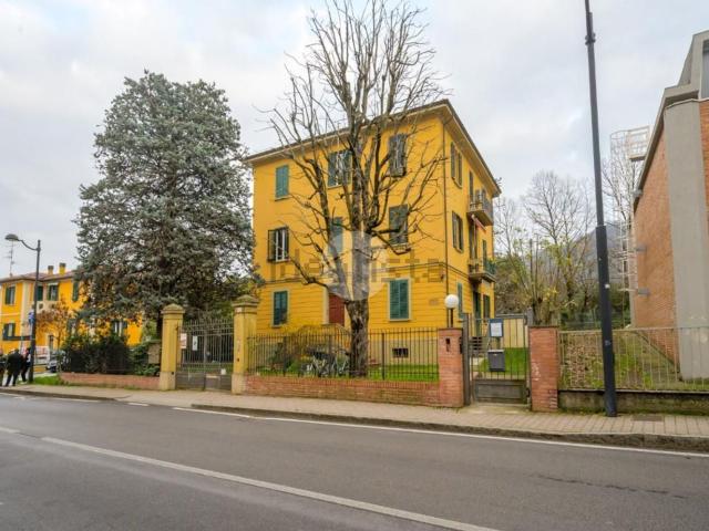 Appartamento in vendita a Casalecchio di Reno, Bologna