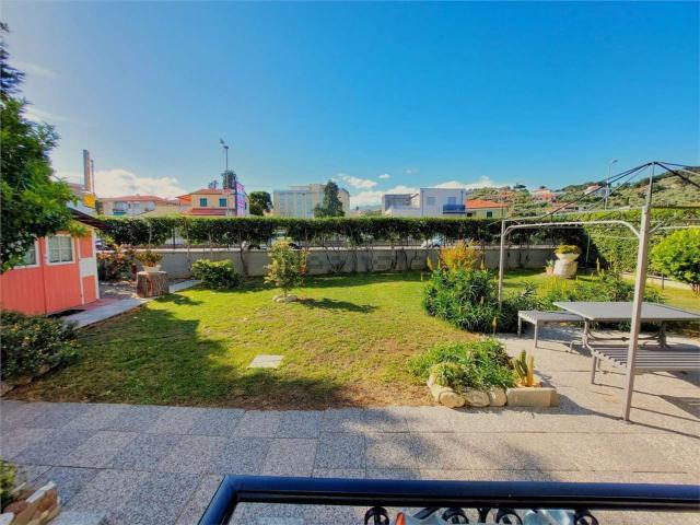 Appartamento in vendita a Diano Marina, Liguria