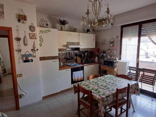 Appartamento in vendita a Marina di Cecina, Cecina