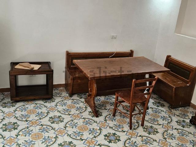 Appartamento in vendita a Posillipo, Napoli