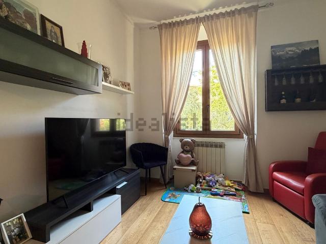 Appartamento in vendita a Quartiere 5, Firenze