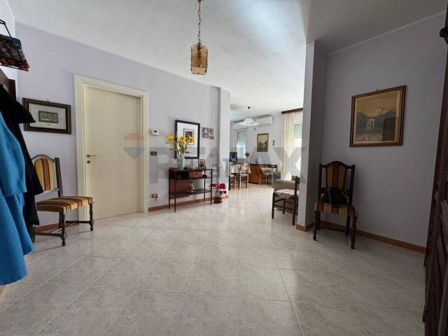 Appartamento in vendita a Valenzano San Lorenzo, Puglia