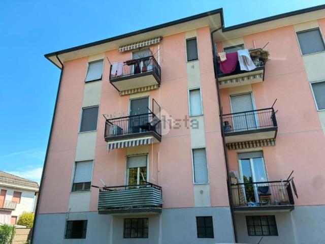 Appartamento in vendita a Corbetta, Lombardia