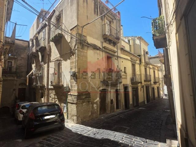 Appartamento in vendita a Canalotto, Caltagirone