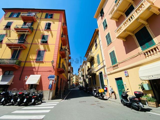 Attico in vendita a San Lorenzo Della Costa, Liguria