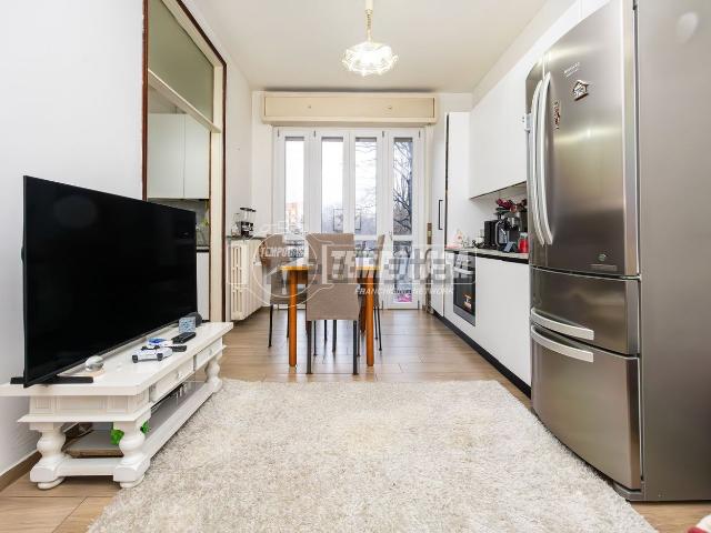 Appartamento in vendita a Melzo, Lombardia