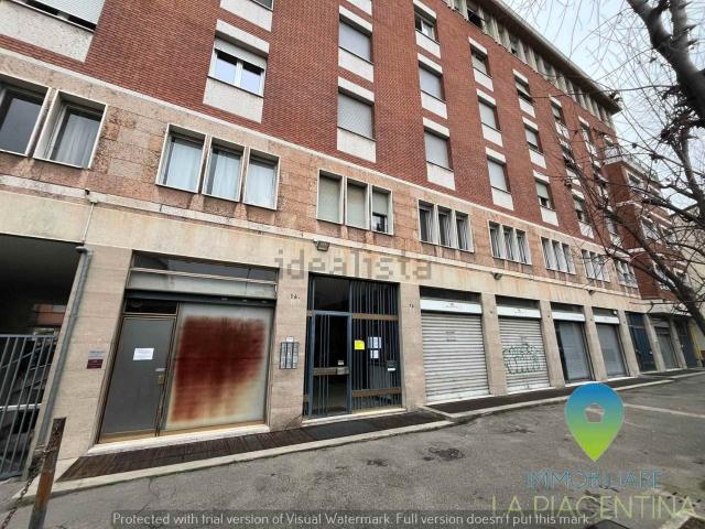 Appartamento in vendita a Infrangibile, Piacenza