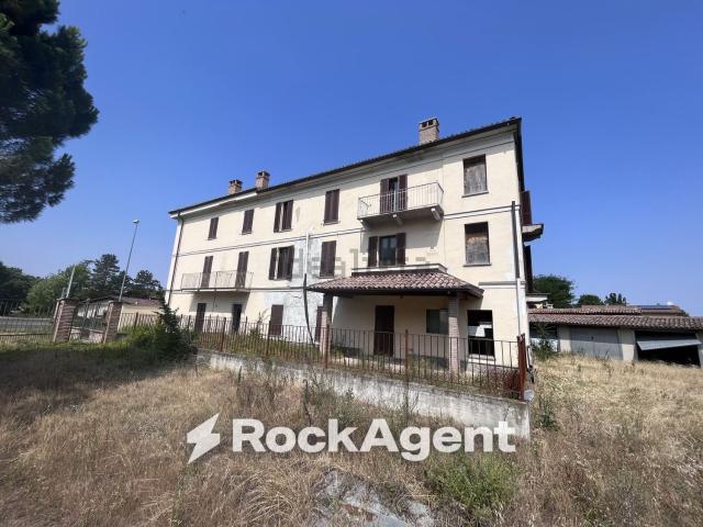 Appartamento in vendita a Rivanazzano, Lombardia