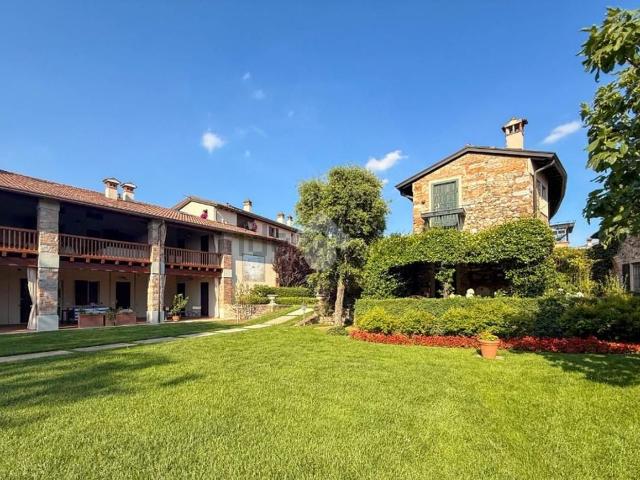 Appartamento in vendita a Calvagese Della Riviera, Lombardia